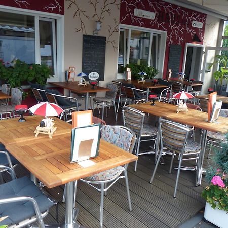 Haus Der Gastlichkeit Hotel Ratingen Bagian luar foto